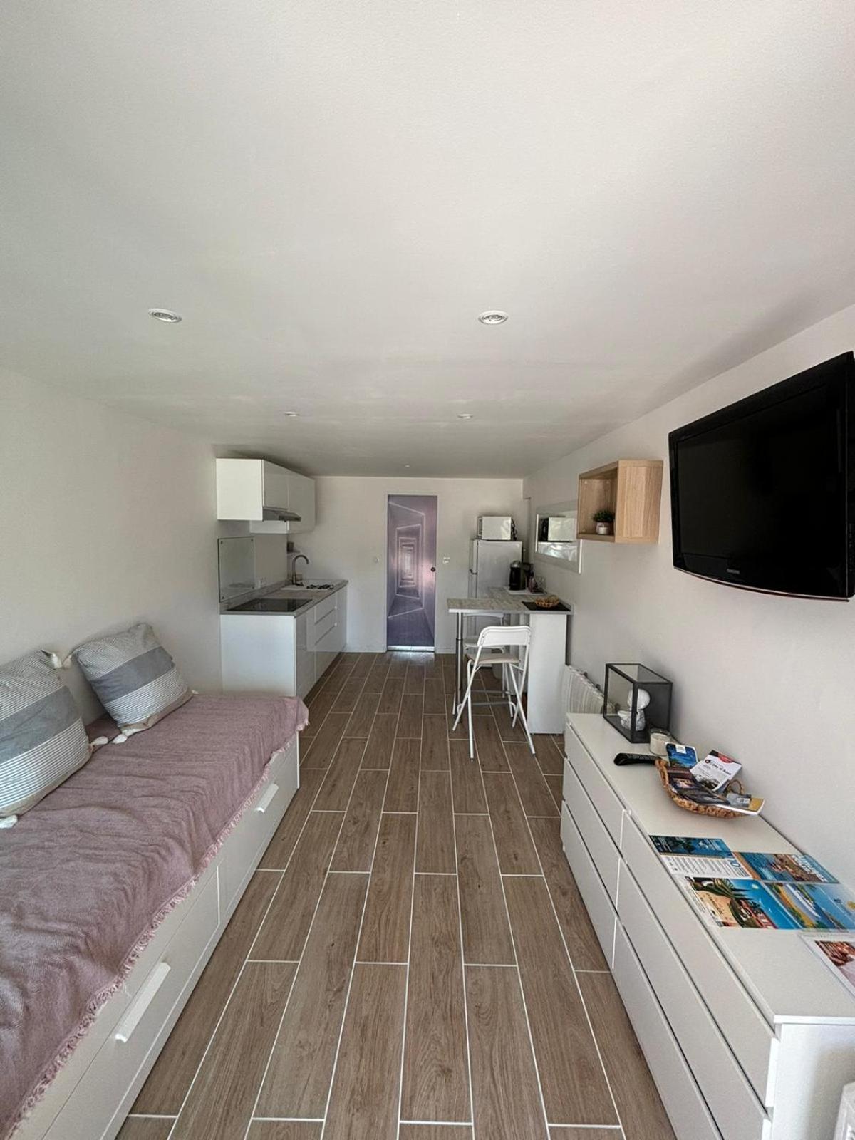 Studio Thalie Bormes-les-Mimosas Esterno foto